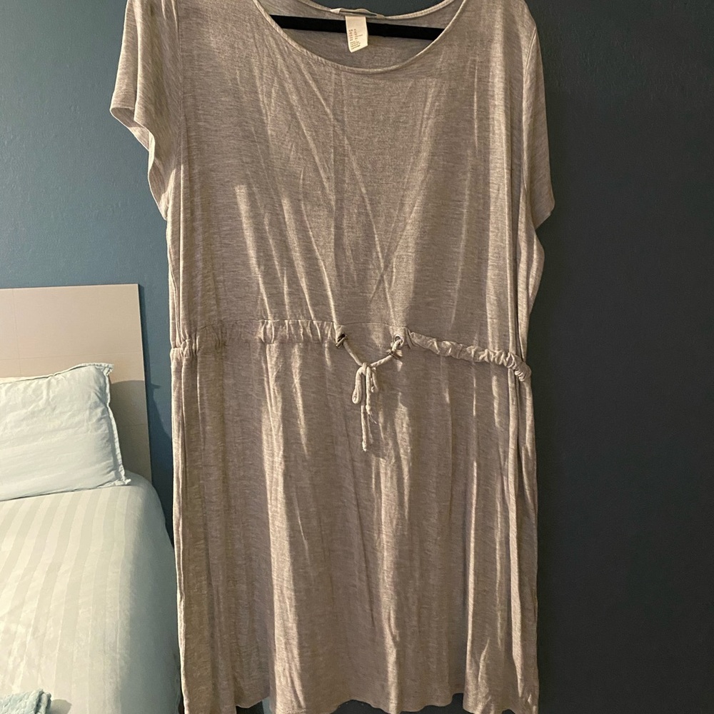 Gray dress